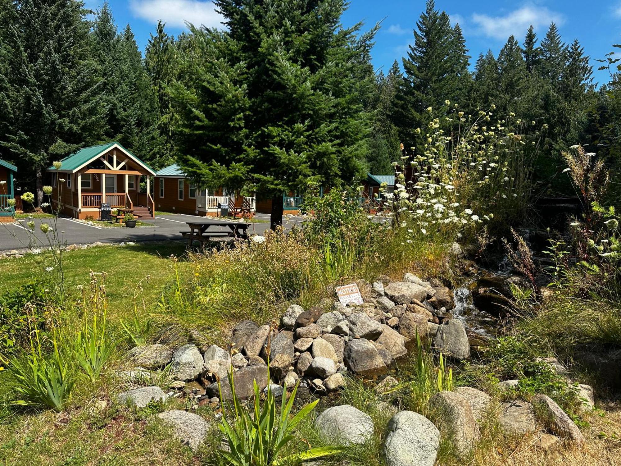 Packwood Lodge & Cabins Exterior photo