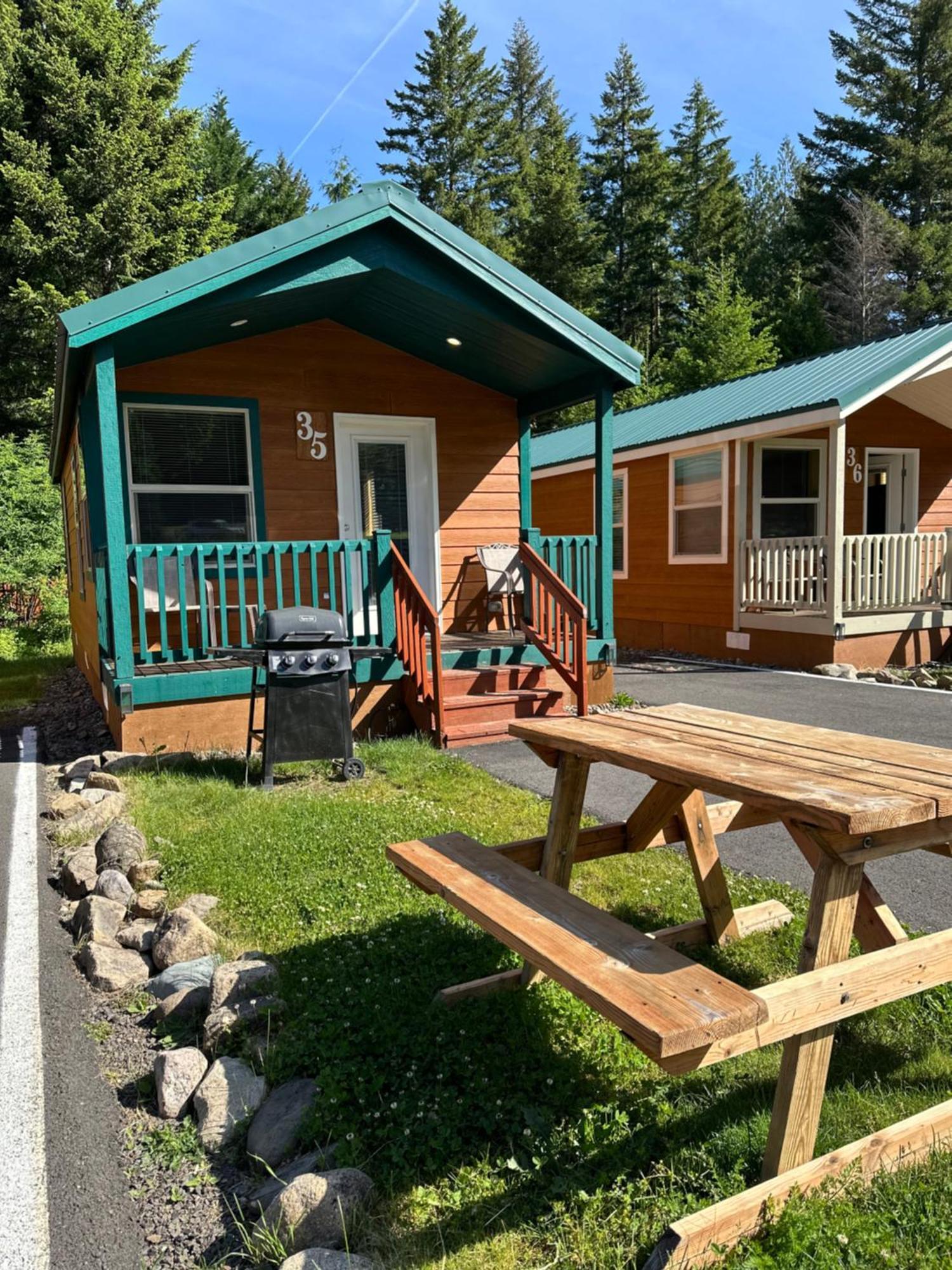 Packwood Lodge & Cabins Exterior photo